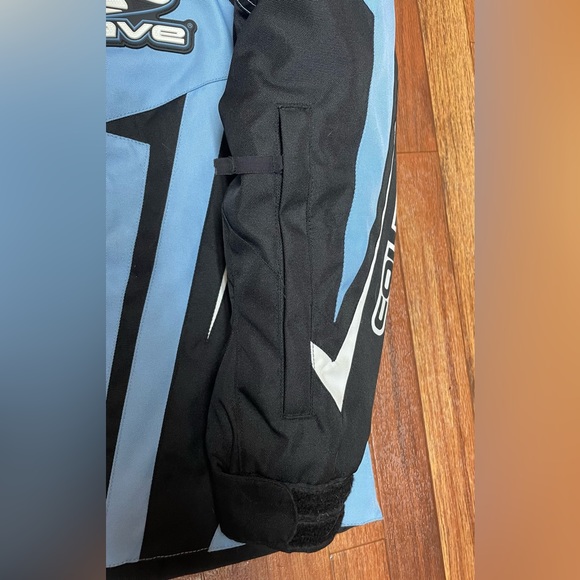 Coldwave Women’s Sno Fire Snowmobile Jacket - Picture 8 of 13